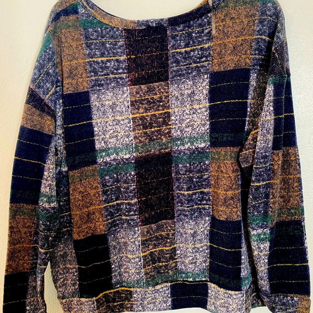 Womens Plus Size Multi-pattern crew neck